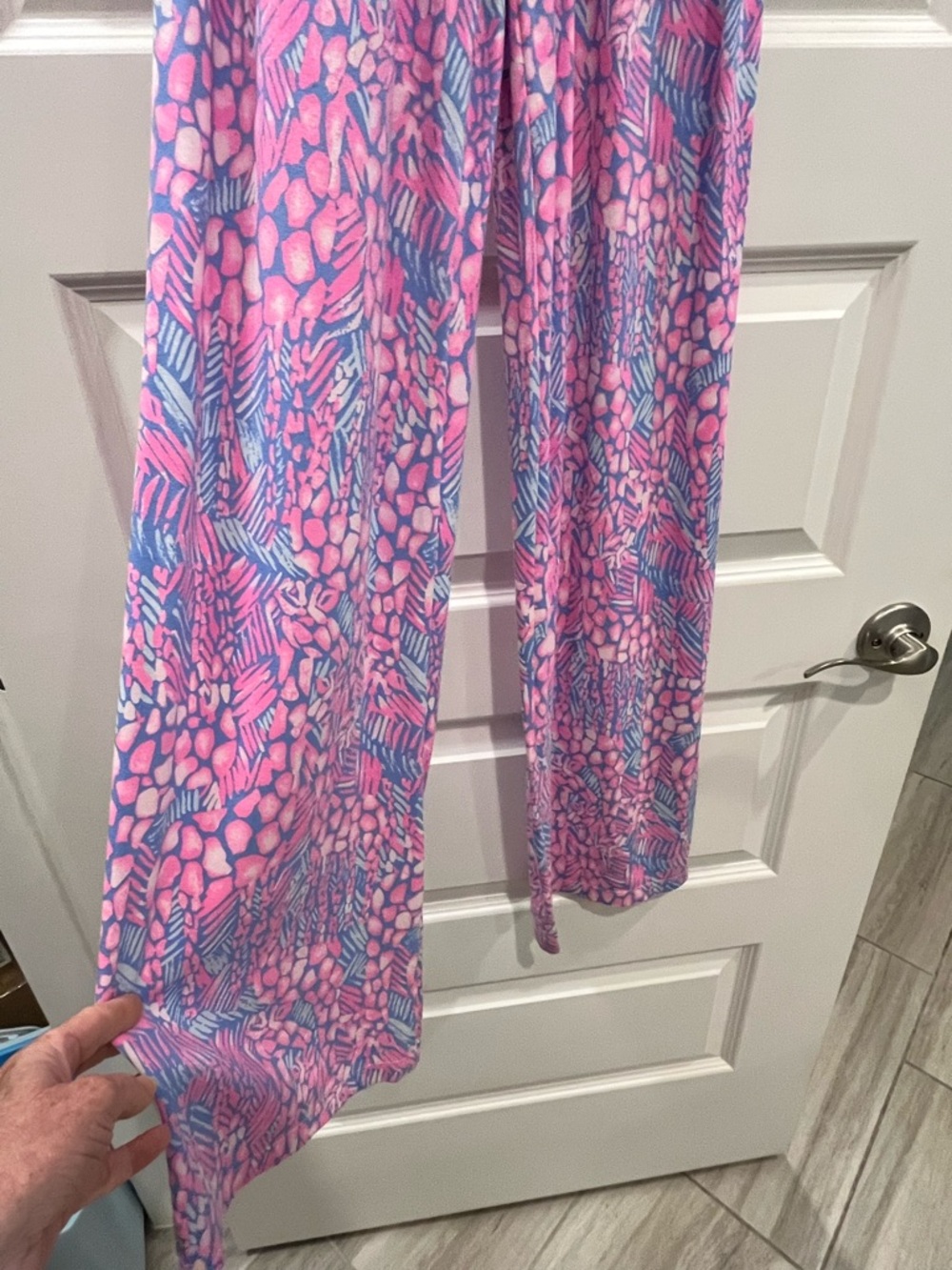 Like New Lilly Pulitzer Gold Chain Halter Neck Jumpsuit with Elastic Waist - Picture 5 of 9